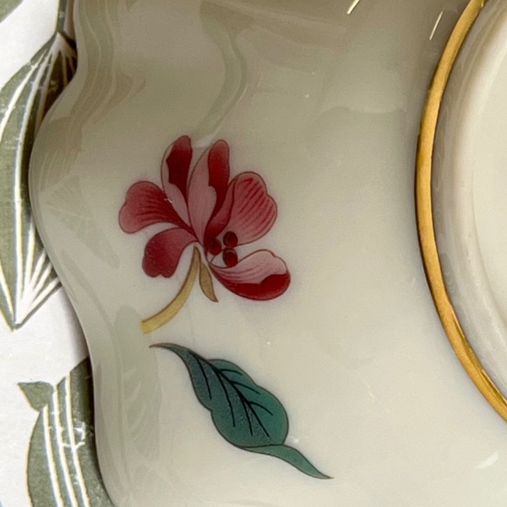 VINTAGE LENOX Barrington Collection Floral Jewelry Dish - Picture 7 of 8